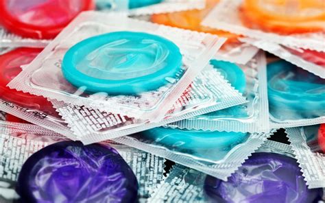 Blowjob ohne Kondom gegen Aufpreis Erotik Massage Berlaar